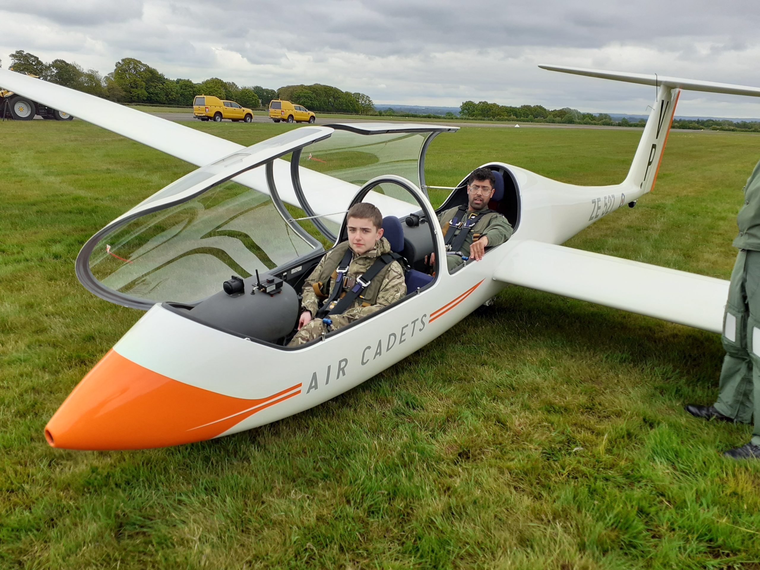 Mirfield Air Cadets among the first to take to the skies again - RFCA ...